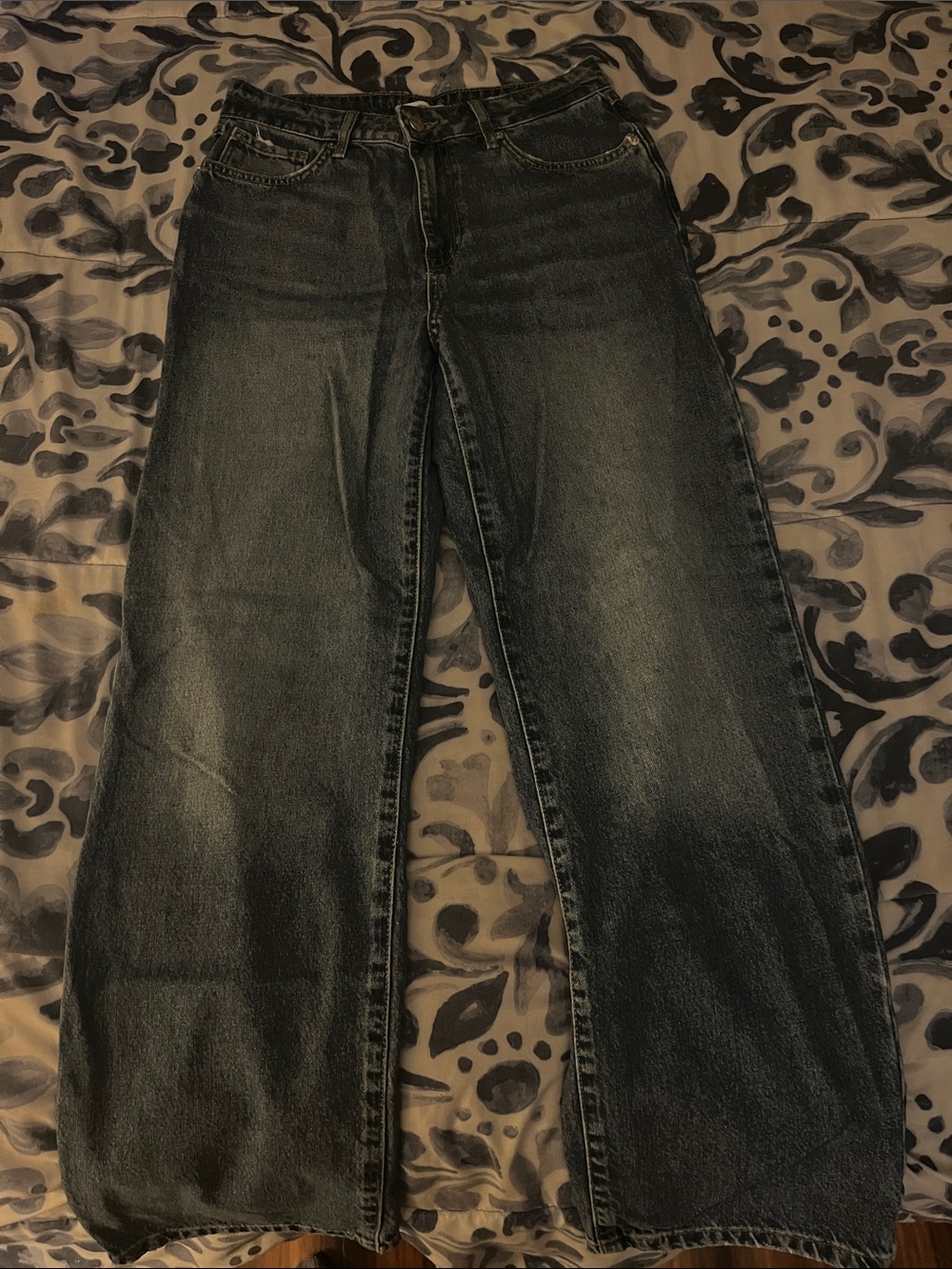Forever 21 Dark Wash High-Rise Wide-Leg Jeans